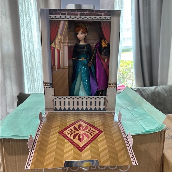 Disney Frozen Anna Doll - Picture 2 of 5